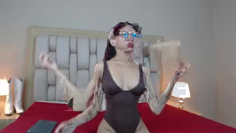danielapolo_ online show from July 23, 12:25 pm
