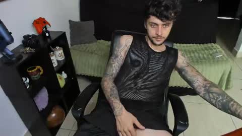 Snapshot of daniele_bunny chatting on June 24, 4:28 pm Daniele Bunny online show from June 24, 4:28 pm