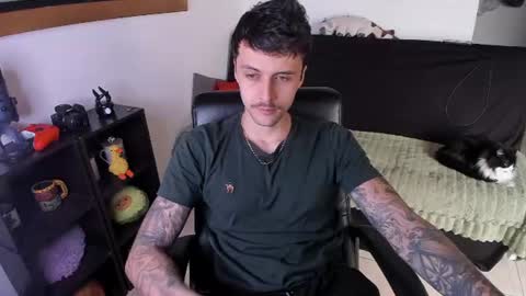 Snapshot of daniele_bunny chatting on July 19, 5:49 pm Daniele Bunny online show from July 19, 5:49 pm