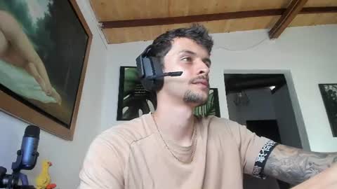 Snapshot of daniele_bunny chatting on August 4, 4:20 pm Daniele Bunny online show from August 4, 4:20 pm