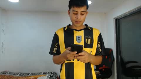 Snapshot of danielitopapii chatting on September 24, 10:46 pm danielitopapii online show from September 24, 10:46 pm