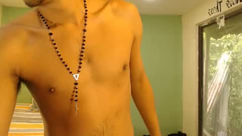 danielitopapii online show from May 4, 2:24 pm