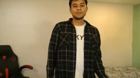 danielitopapii online show from May 26, 1:18 pm