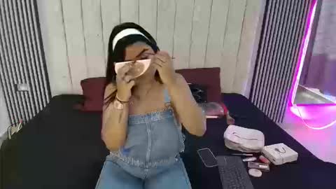 daniella_moly online show from September 19, 12:50 pm