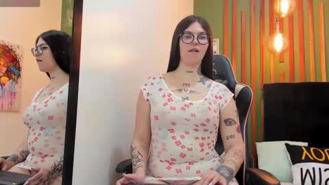 daniella online show from February 13, 10:22 pm