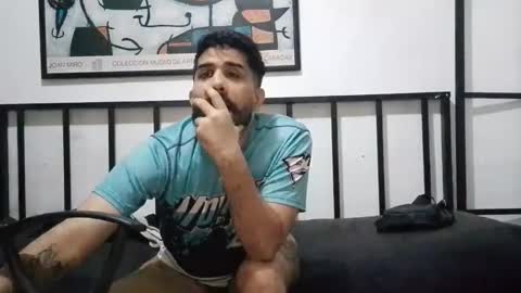 Snapshot of daniellaralarocca11 chatting on March 23, 7:56 am daniellaralarocca11 online show from March 23, 7:56 am