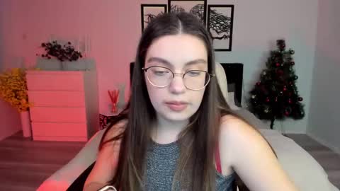 Daniella online show from December 20, 3:00 pm