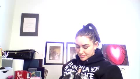 Snapshot of danielle2015 chatting on January 22, 6:20 pm Your Wet Dream NEW Tight online show from January 22, 6:20 pm