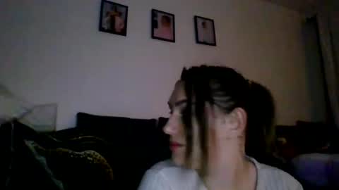 Snapshot of danielle2015 chatting on March 7, 7:19 am Your Wet Dream NEW Tight online show from March 7, 7:19 am