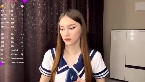 Snapshot of daniellecorra chatting on February 28, 5:03 pm Trisha wanna play Meow online show from February 28, 5:03 pm