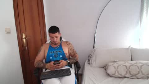 THE BIG BOSS online show from September 15, 1:44 pm