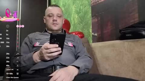 Snapshot of danielocool chatting on February 26, 11:31 am DanieloCool online show from February 26, 11:31 am