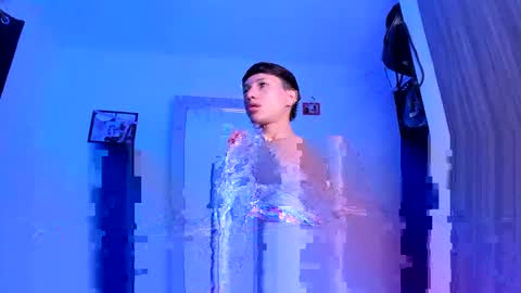 Snapshot of daniels_cruz chatting on February 20, 12:19 am Daniels Cruz online show from February 20, 12:19 am