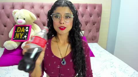 DaniiBelluci  online show from January 12, 3:17 am