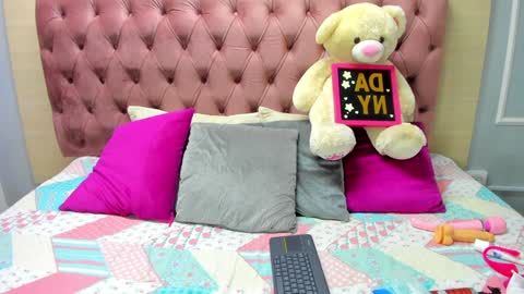 DaniiBelluci  online show from January 24, 3:00 am