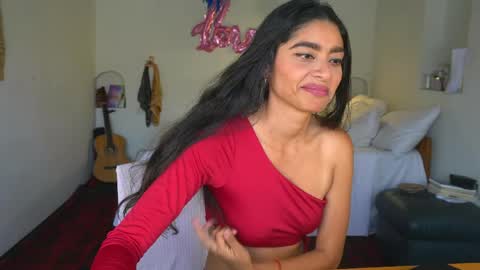 Snapshot of daniisla chatting on May 15, 4:47 pm danalle .. online show from May 15, 4:47 pm