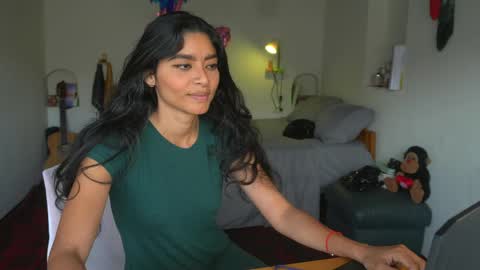 Snapshot of daniisla chatting on May 24, 4:12 pm danalle .. online show from May 24, 4:12 pm