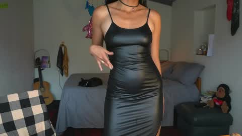 Snapshot of daniisla chatting on May 25, 6:47 pm danalle .. online show from May 25, 6:47 pm