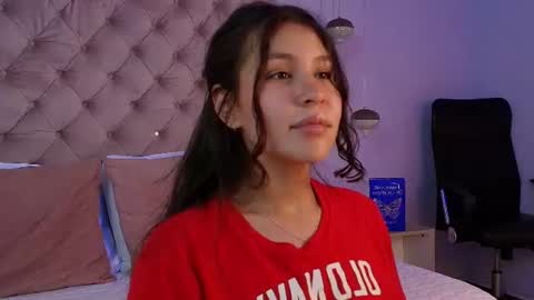 Snapshot of danika_x chatting on July 5, 4:19 am Danika online show from July 5, 4:19 am