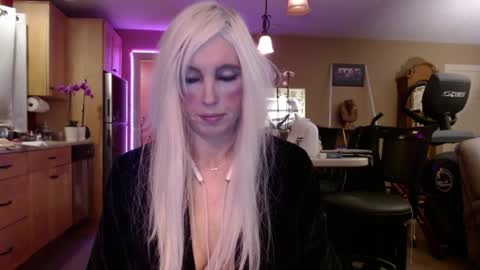 DanikaWhite69 online show from February 12, 7:13 am