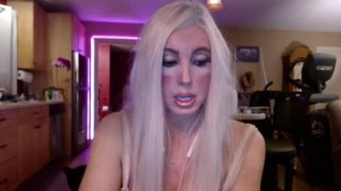 DanikaWhite69 online show from September 29, 7:24 am