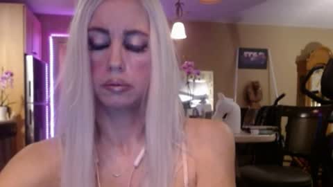 DanikaWhite69 online show from July 26, 12:56 pm
