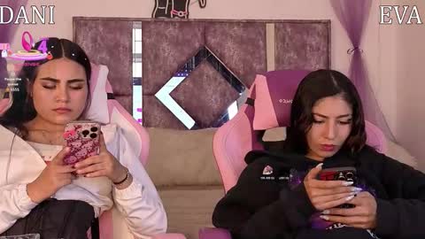 Danilu and Eva online show from January 18, 7:06 pm