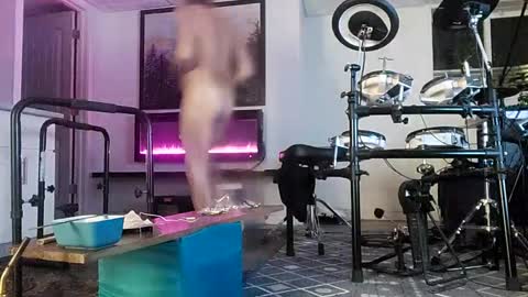 danimal5000 online show from October 8, 4:32 am