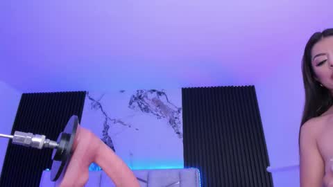 Dani Phonenix online show from January 16, 7:51 pm