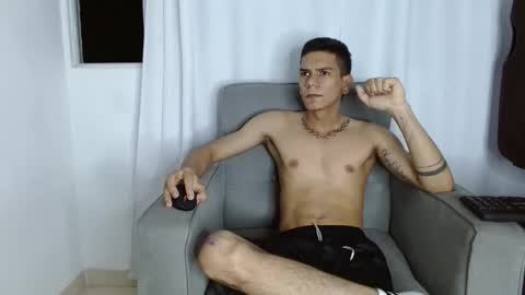 danisex_1 online show from May 2, 1:54 am
