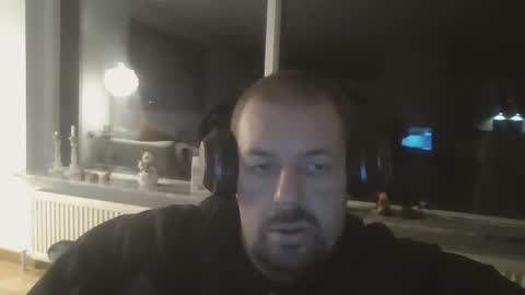 danishman1980 online show from December 1, 9:37 pm