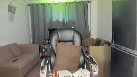 dani online show from June 27, 10:59 pm