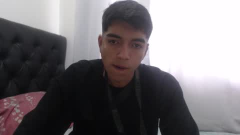 daniel segura online show from April 23, 8:22 pm