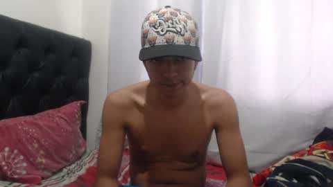 Snapshot of danivoyeur21 chatting on June 28, 8:59 pm daniel segura online show from June 28, 8:59 pm