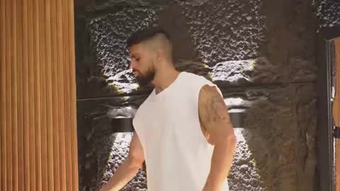 Dann saenz online show from October 15, 10:21 pm