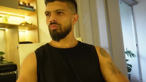 Dann saenz online show from November 11, 11:43 am