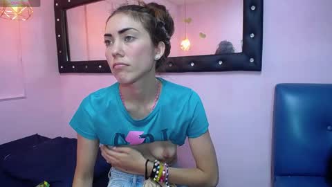Snapshot of danna7cute chatting on April 11, 9:19 pm danna7cute online show from April 11, 9:19 pm