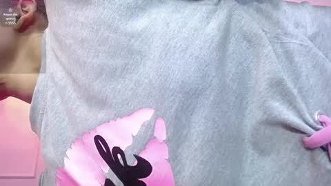 Snapshot of danna7cute chatting on April 23, 9:28 pm danna7cute online show from April 23, 9:28 pm