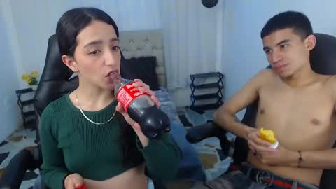 Snapshot of danna_and_joshua chatting on May 20, 12:55 pm Danna-Josh online show from May 20, 12:55 pm