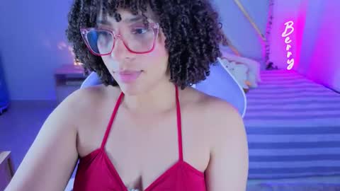 Snapshot of danna_berry chatting on February 21, 2:40 pm DannaBerry online show from February 21, 2:40 pm