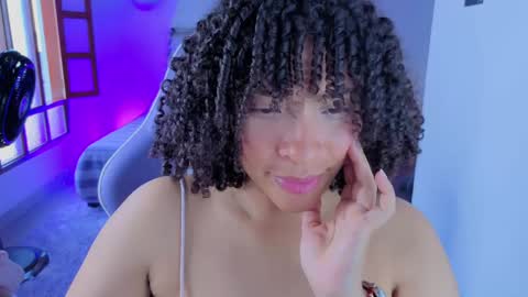 Snapshot of danna_berry chatting on March 31, 2:17 pm DannaBerry online show from March 31, 2:17 pm