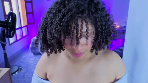 Snapshot of danna_berry chatting on April 1, 1:12 pm DannaBerry online show from April 1, 1:12 pm
