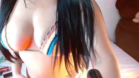 Snapshot of danna_rebel chatting on March 20, 10:20 am Danna online show from March 20, 10:20 am