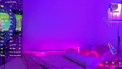 Danna Rhodes online show from February 10, 5:33 am