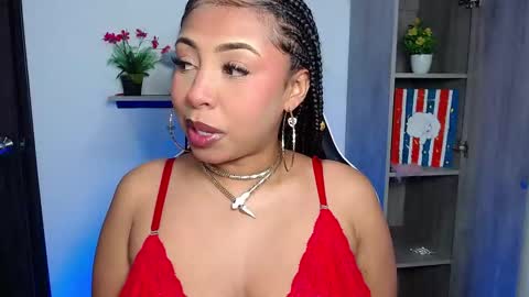 Snapshot of danna_schmidt23 chatting on March 27, 10:04 am Danna online show from March 27, 10:04 am