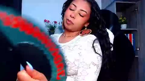 Danna online show from June 19, 2:32 pm