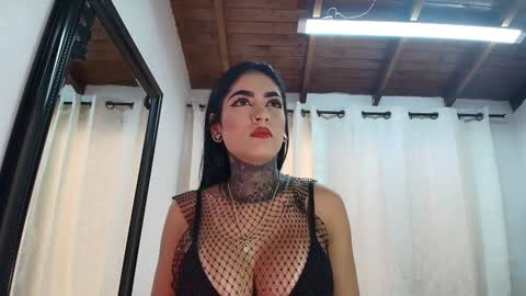 Danna Berlin  online show from January 5, 7:07 pm