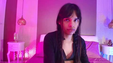 Snapshot of dannadoll69 chatting on April 6, 11:22 am Dannamunoz130 online show from April 6, 11:22 am