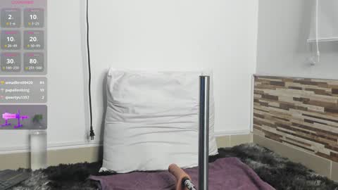 Danna online show from December 3, 5:53 am