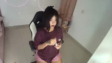 dannagabriella online show from June 10, 7:40 am